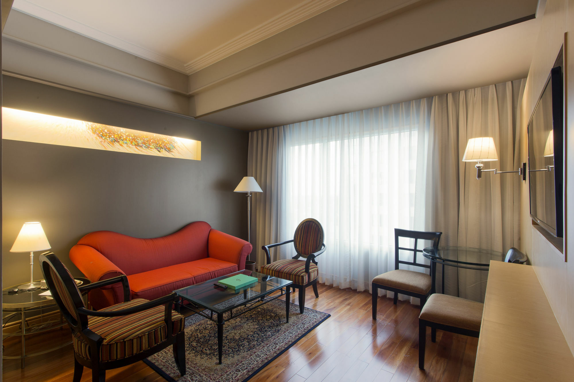 The Bellevue Manila Hotel Muntinlupa City Exterior photo