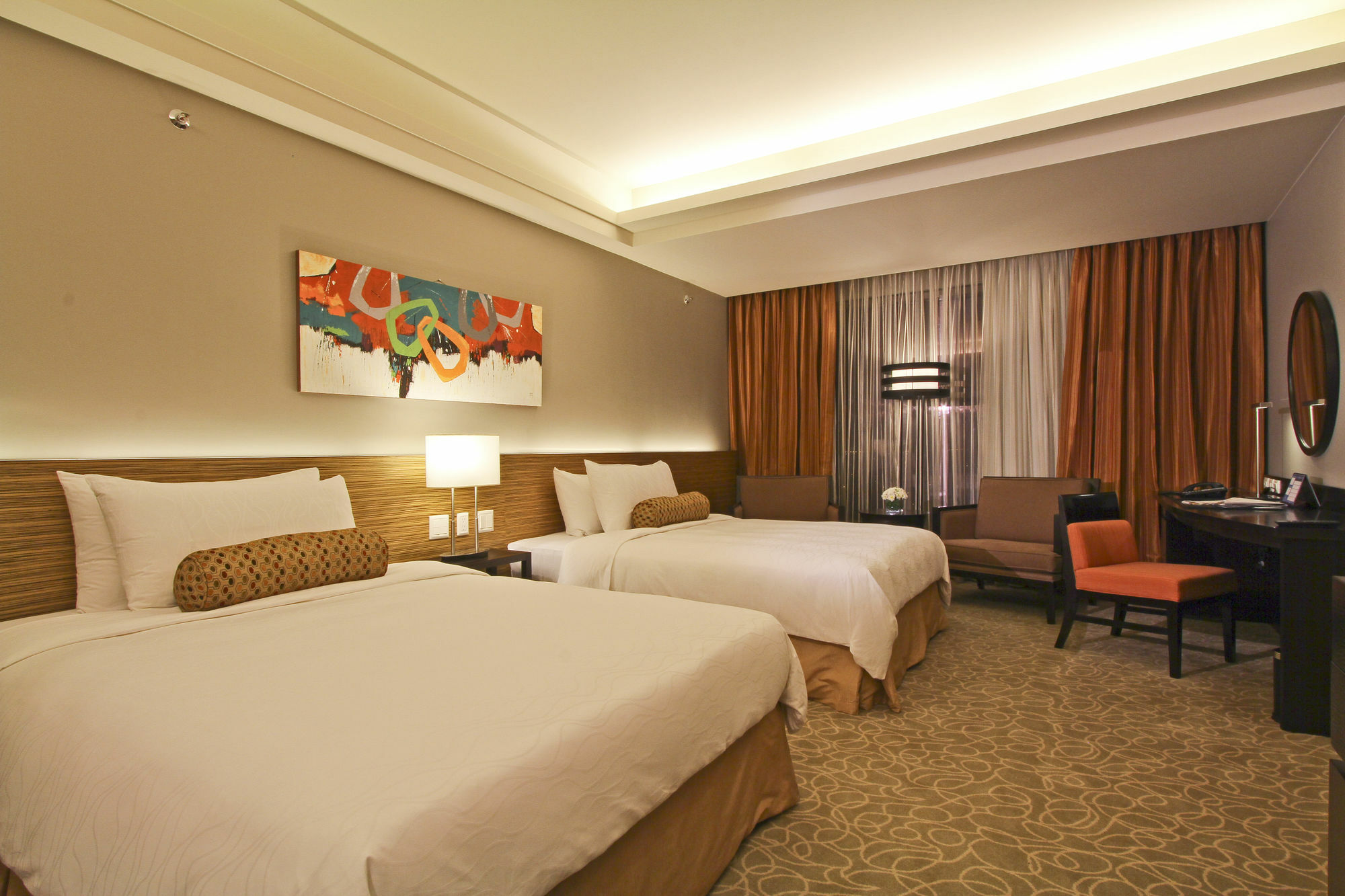 The Bellevue Manila Hotel Muntinlupa City Exterior photo
