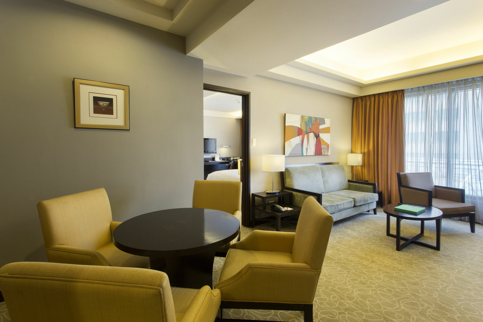 The Bellevue Manila Hotel Muntinlupa City Exterior photo